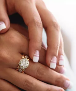 Alternative view of انگشتر جواهر زنانه