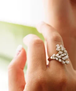 Alternative view of انگشتر جواهر زنانه