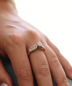 Alternative view of انگشتر جواهر زنانه